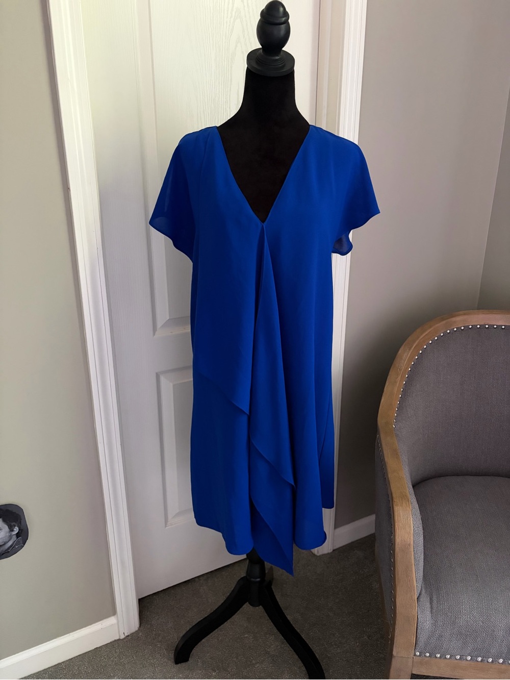 Adrianna Papell Cobalt Blue V-Neck Midi Dress